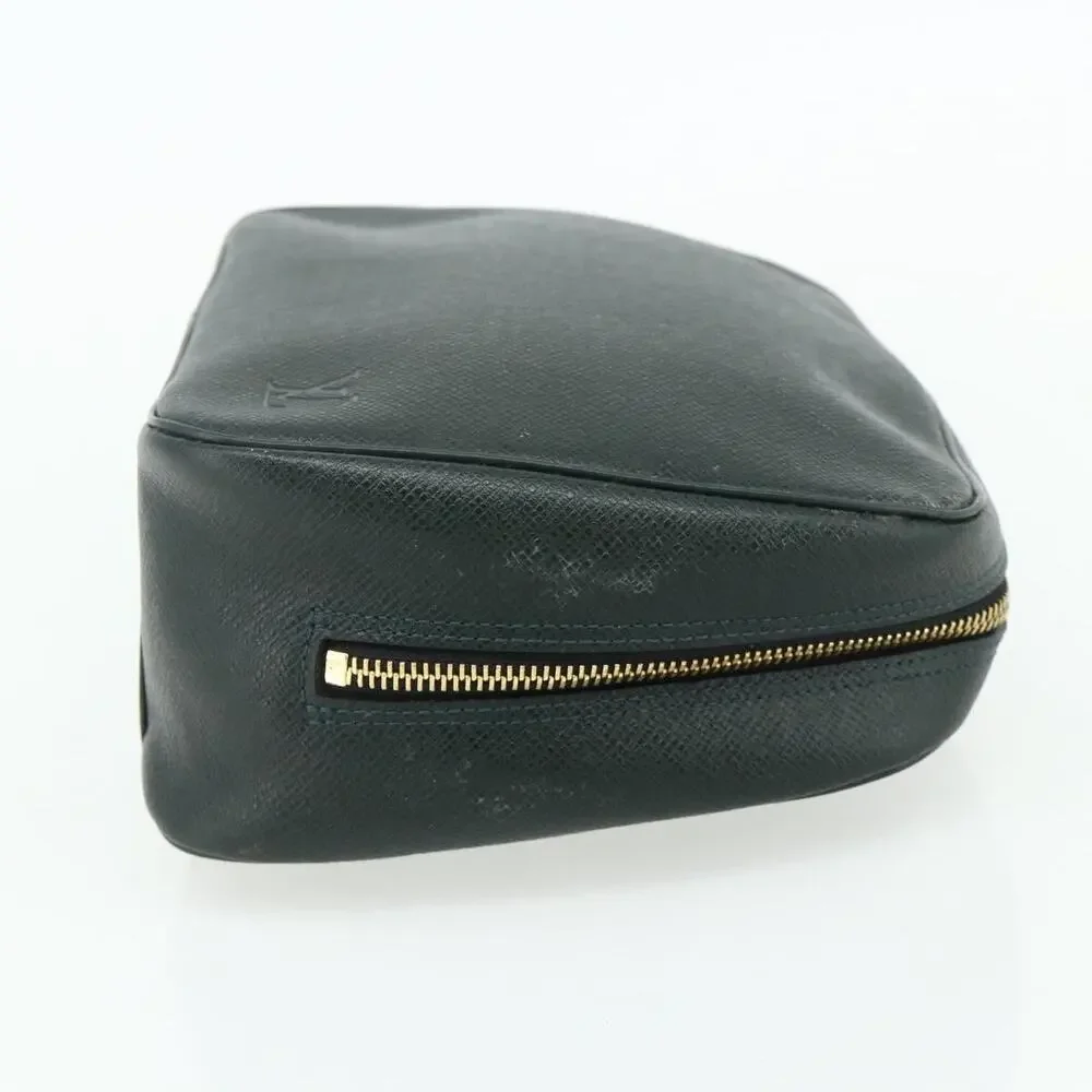 Louis Vuitton Taiga Trousse Toilette GM Clutch Bag Epicea Green